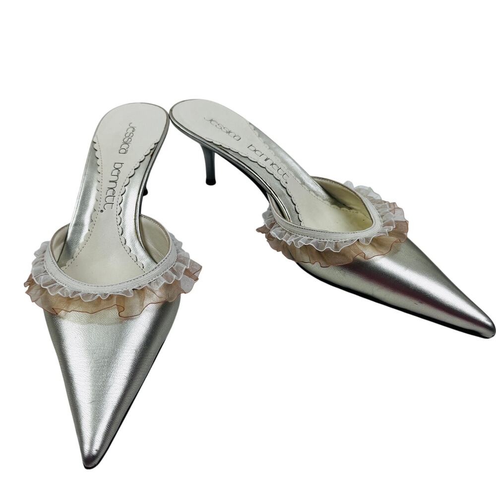 Jessica Bennett Vintage Silver Metallic Pointed Toe Ruffle Mules Women's 6.5